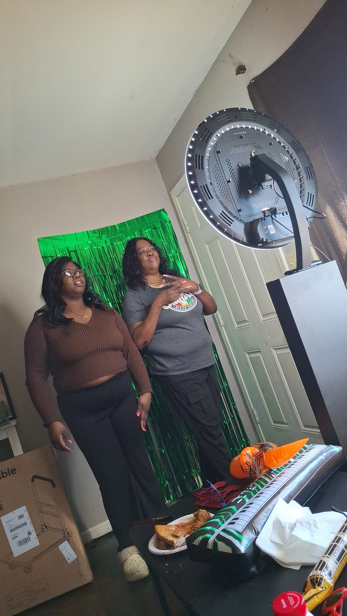 Selfie Photobooth Rental